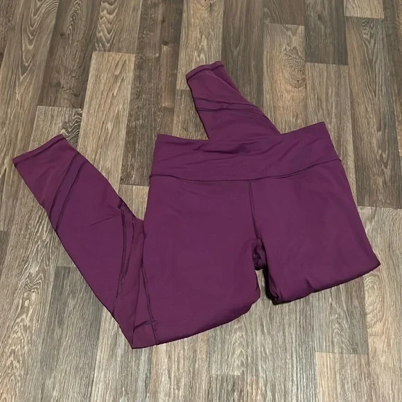 Victoria’s Secret leggings - Picture 1 of 7